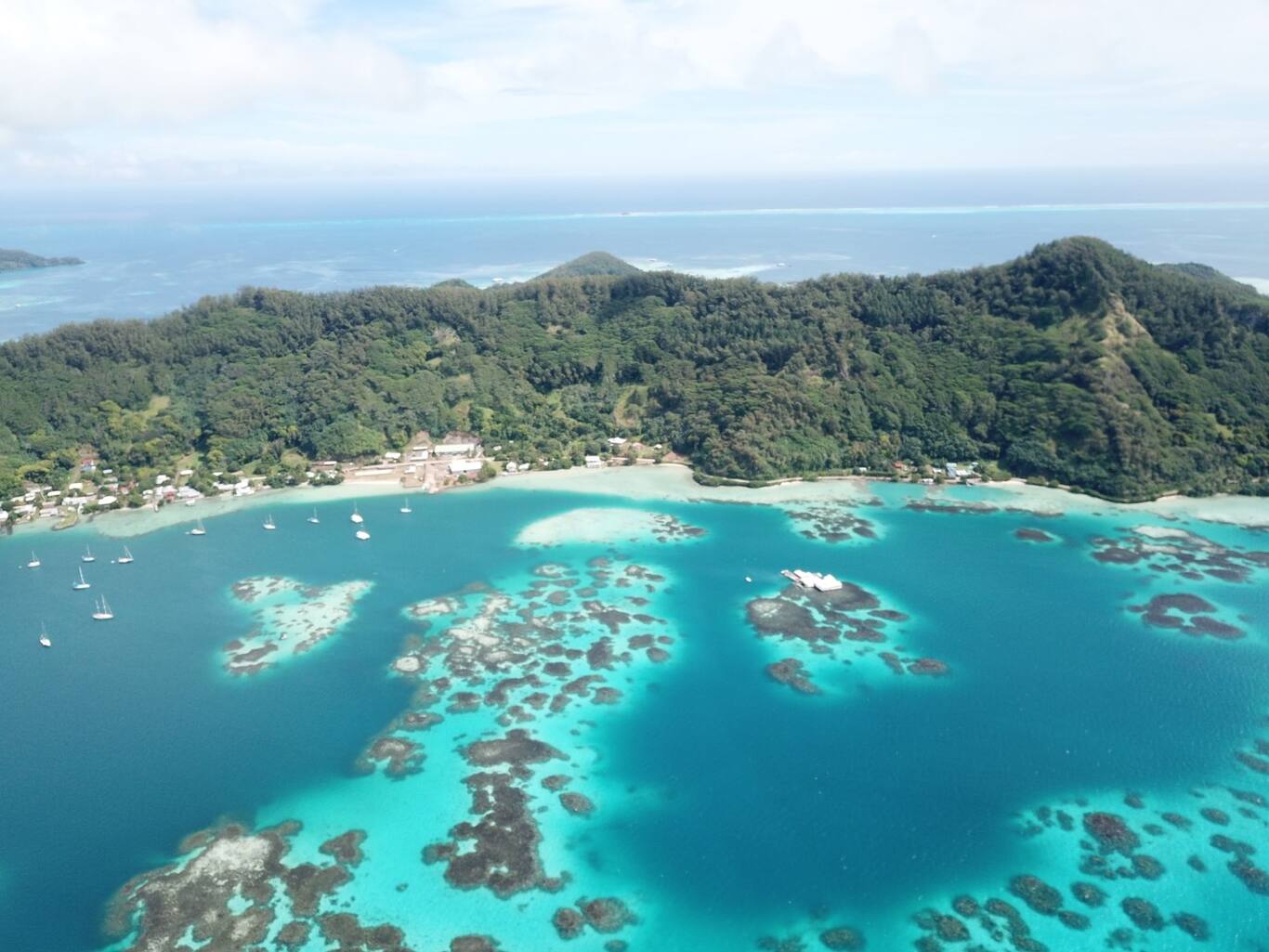 FP Scenic, French Polynesia